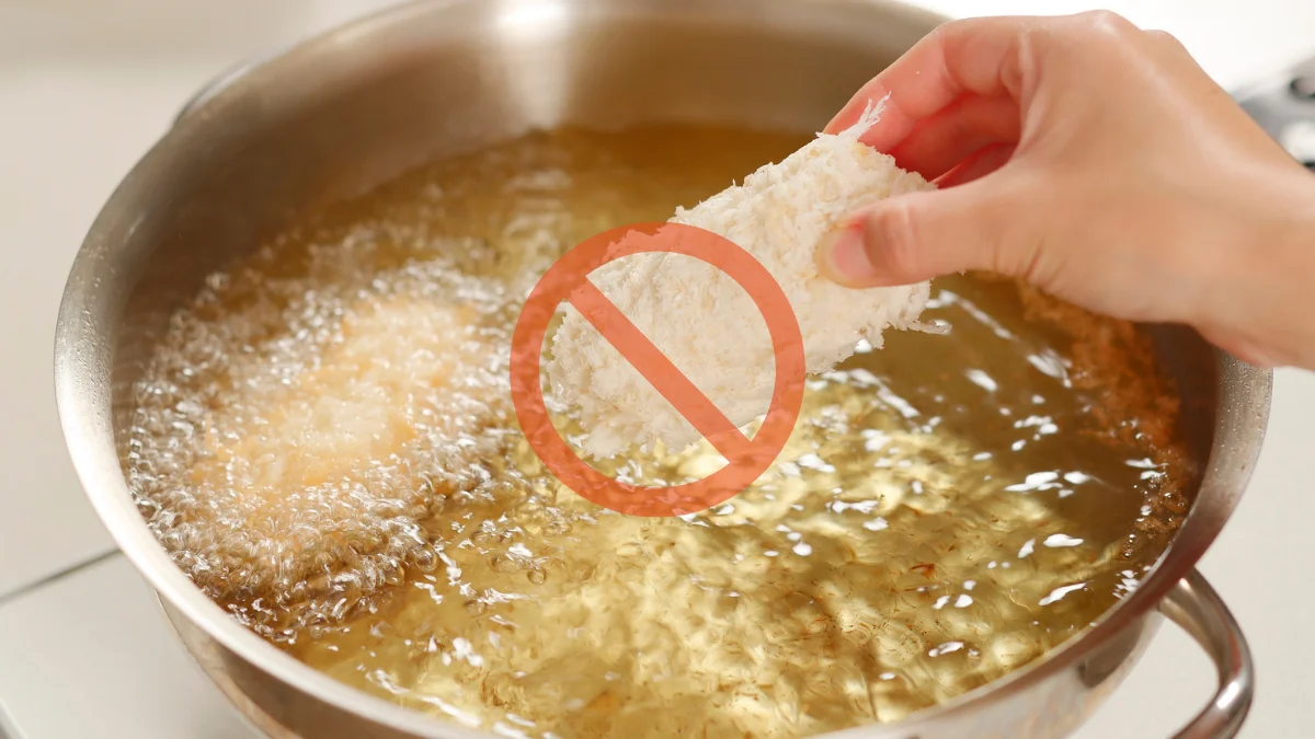 Không nên sử dụng dầu mè để chiên ngập dầu